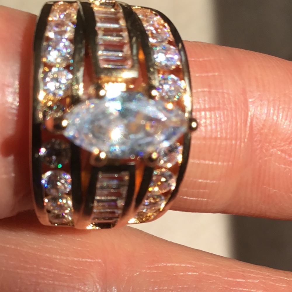 Wedding Ring - image 4